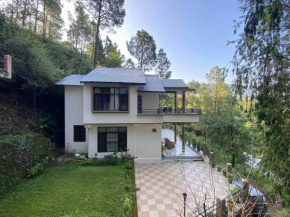 Whispering Pine Villa